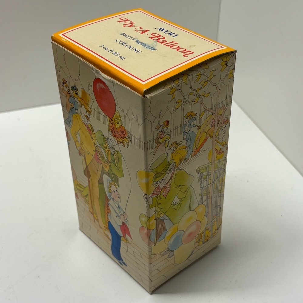 Vintage new in box Avon Fly-a-Balloon Sweet Honesty cologne. - Picture 3 of 12